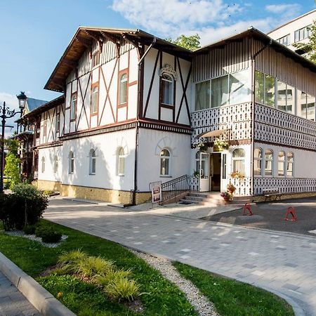 Villa Viktoriya Hotel Trouskavets Extérieur photo